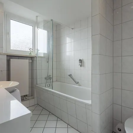 Garner Hotel Hamburg - Wandsbek Marktplatz Экстерьер фото
