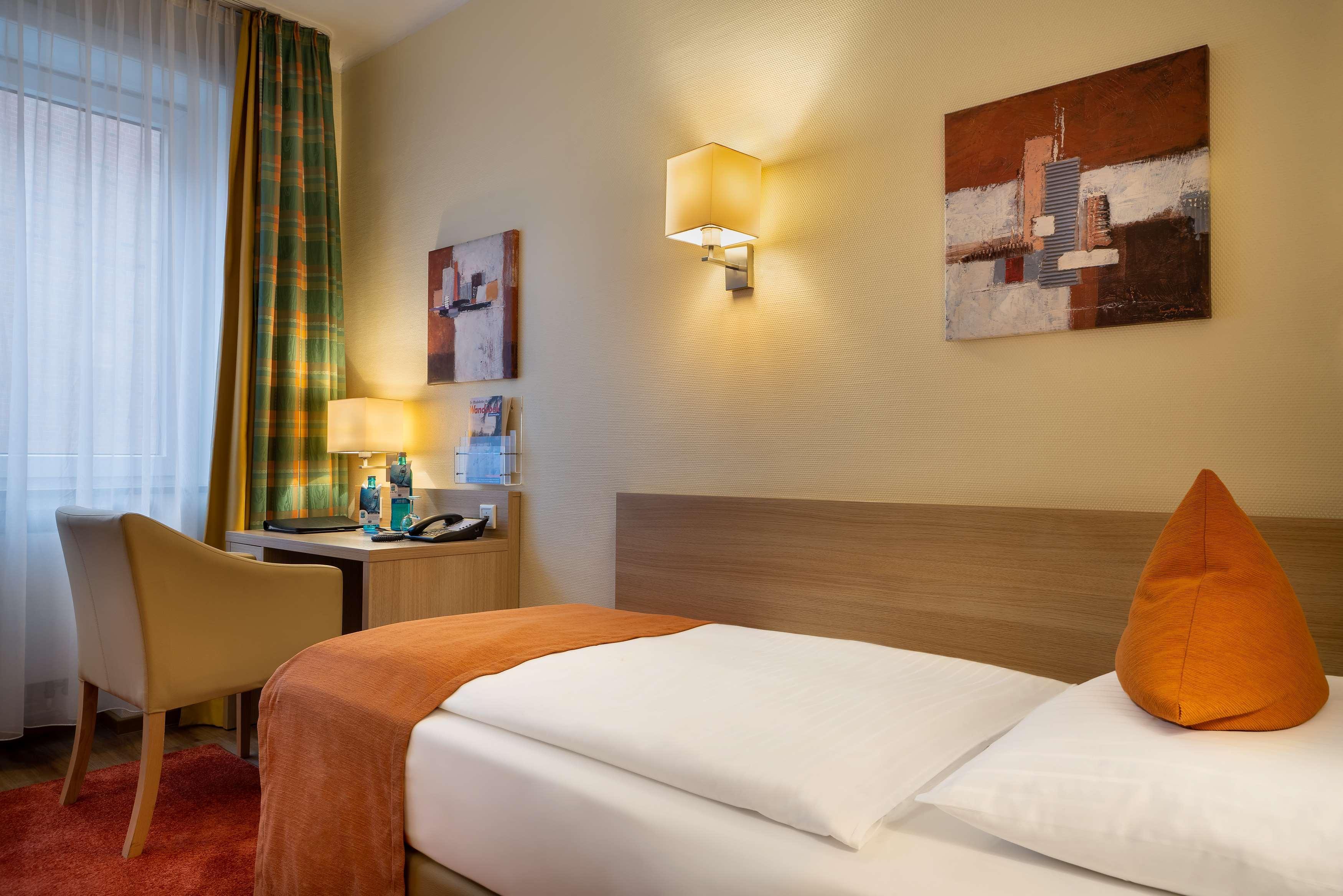 Select Hotel Tiefenthal 3*